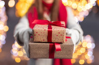 Comment décorer un cadeau de Noël ? Astuces et inspirations pour un emballage mémorable - KDEZO